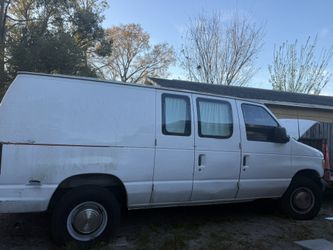 2003 Ford E-250
