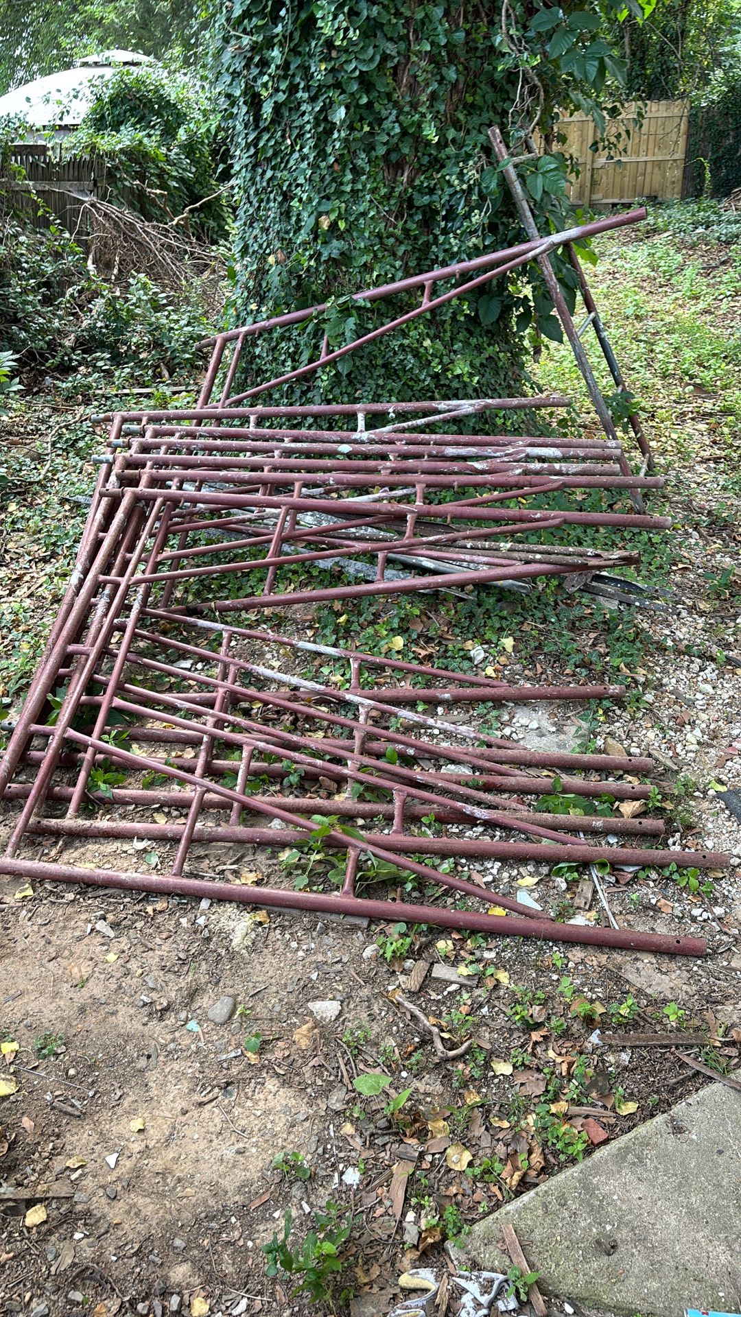 Eight pieces of scaffolding