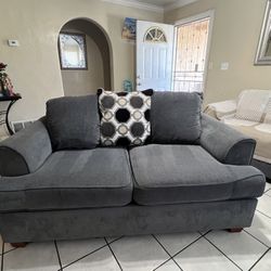 Gray Fabric Loveseat Couch – Modern Style – Comfortable