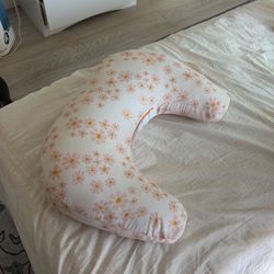 Nursing Pillow