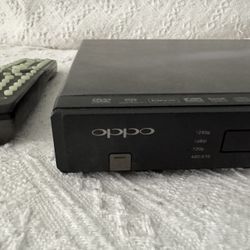 OPPO DV-980H 1080p Universal DVD/SACD Player - Great Condition with Original Remote