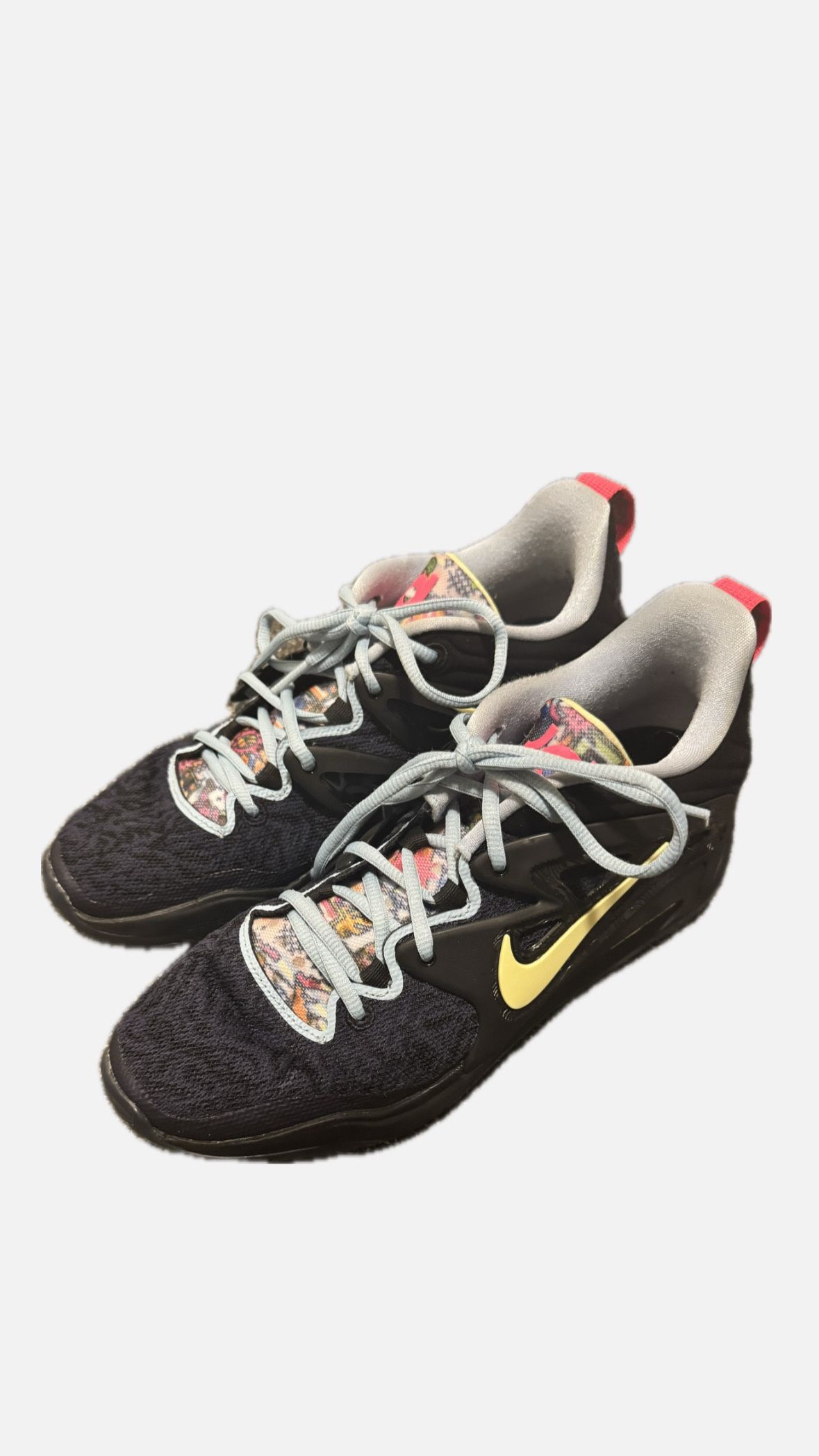 KD 15 “beginnings” US 9.5 fairly new (Offer)