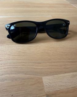 Ray-Ban New Wayfarer sunglasses