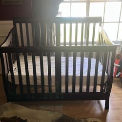 Cocoon Convertible Crib