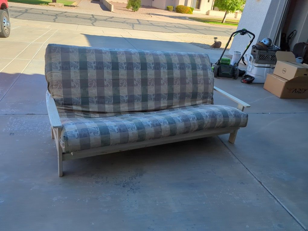 Queen Size Futon