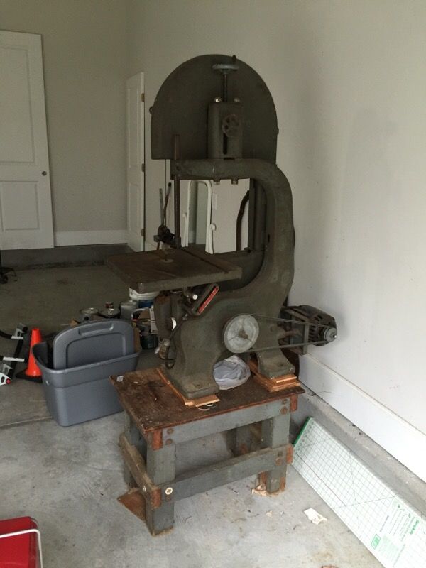 Walker Turner Bandsaw for Sale in Morrisville, NC - OfferUp