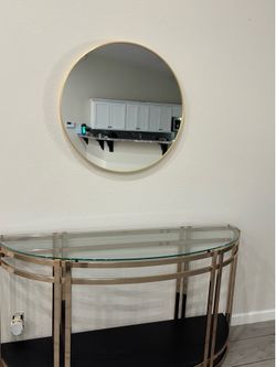 Console table gold and coffee table gold
