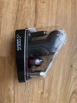 Rabbit Wine Opener Set – New in Box