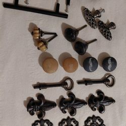 Pulls and toppers / read description for pick up address