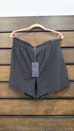 VRST Accelerate 5” Lined Running Shorts Men’s Large NWT Black