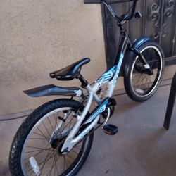 Nice Bike TREK Jet Tires Size 20 Good Condition 