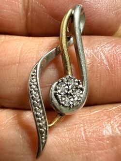 10k gold 925 Sterling and diamonds  pendent