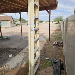 8' Fiberglass Ladder