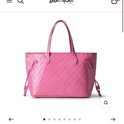 mia ray tote lightly used text me to see photos 