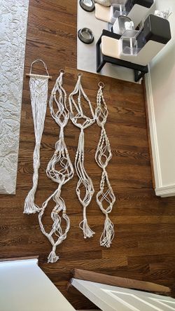 4 Macrame Plant Hangers