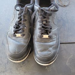 Nike Men's 8.5 Shoes Black