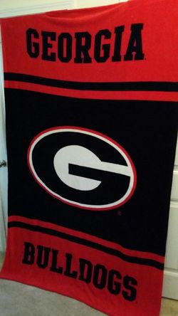 Large Georgia Bulldogs Fleece Blanket