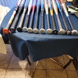 SENIOR SOFTBALL BAT 32/25oz TO 34/ 28oz $40 FIRM PRICE  READ EVERYTHING PLS.