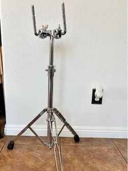 DW Double Tom stand