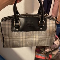 Dooney Bourke Handbag 
