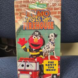 Sesame Street - Elmo Visits the Firehouse VHS 2002 Fire Safety SEALED