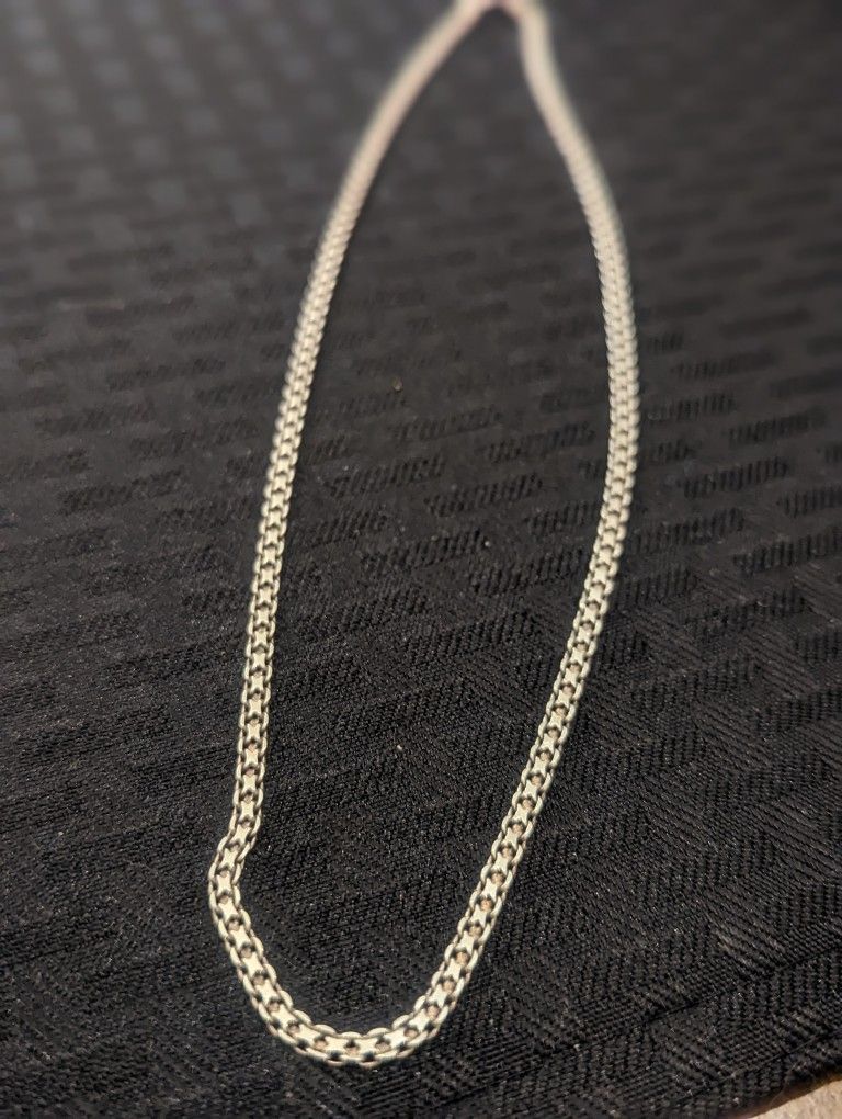 Beautiful Italian Silver Necklace