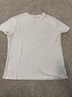 Women’s Basic White Tshirt 