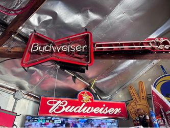 Budweiser Guitar neon