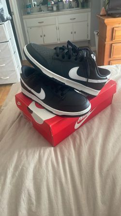 Nike Dunk Low Retro