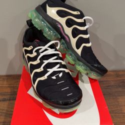 Air VaporMax Plus 'Do You' (Mens 9.5)