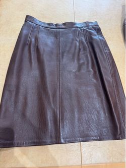 PRICE DROP: ALMARO MODA, 8, lined, CHOCOLATE BROWN LAMBSKIN LEATHER SKIRT