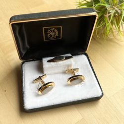 Vintage Menswear Gold & Silver tone Oval cufflinks and a matching tie Bar Set