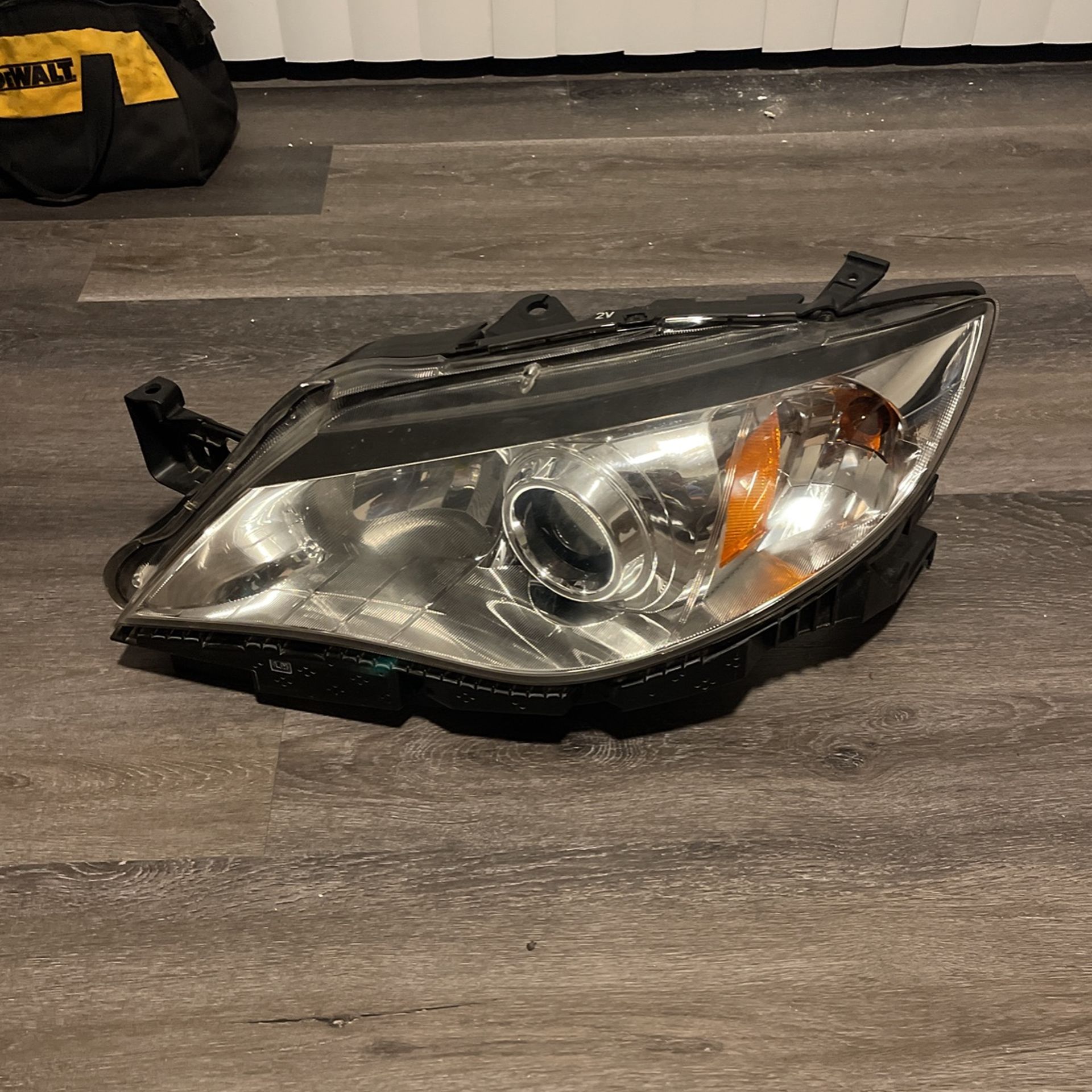 2013 Subaru Wrx Driver Headlight