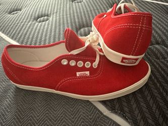 Brand New Vans LowPro Men’s Women’s