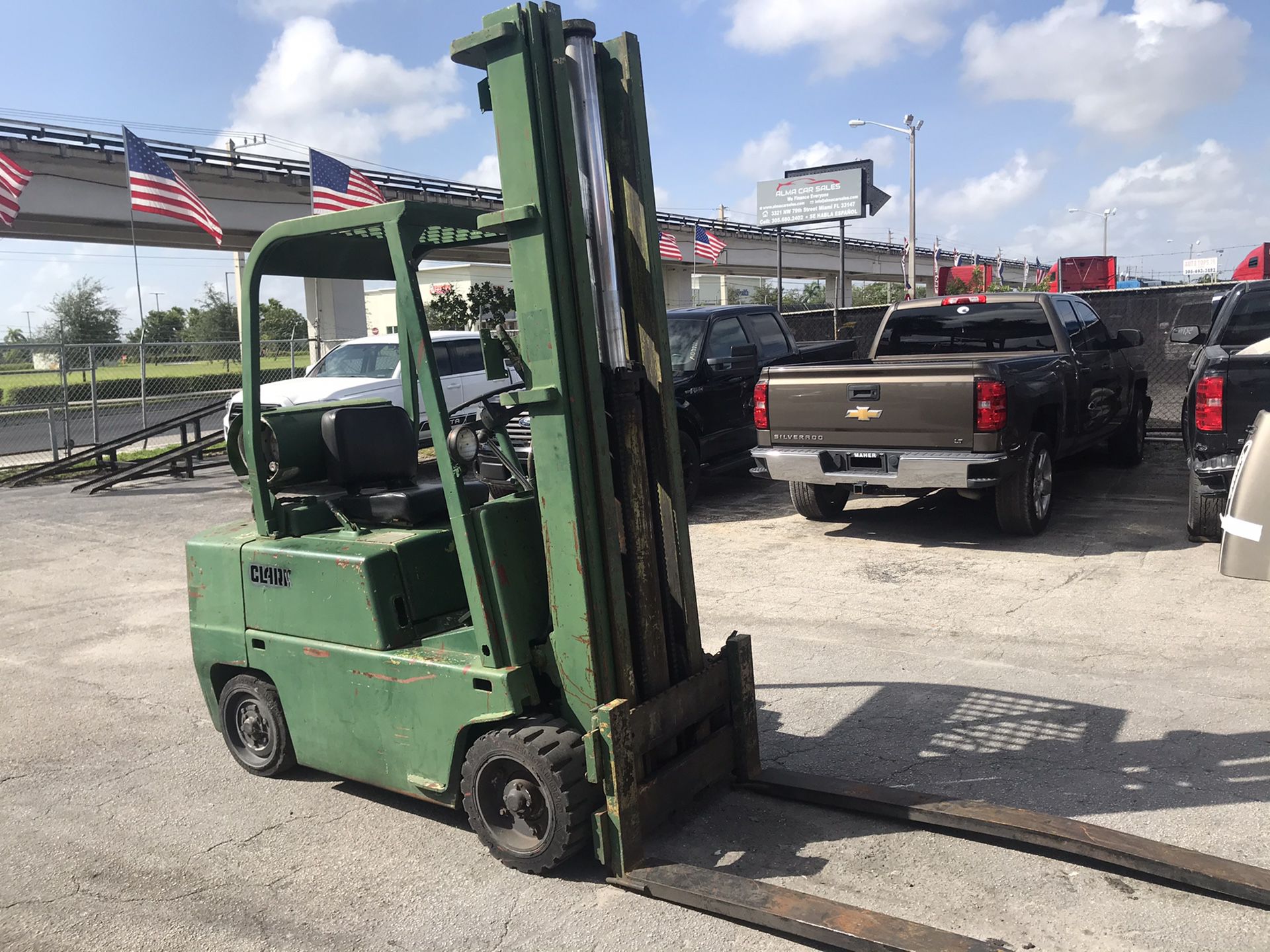 Forklift Clark 5 tons
