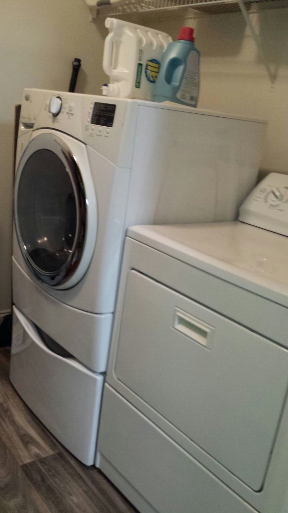 Charlotte Appliance Parts - zoeondesign