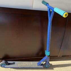 Mongoose Stance Freestyle Scooter Blue Throwback Edition R6312