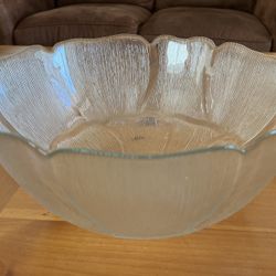 Large glass bowl by Arcorac