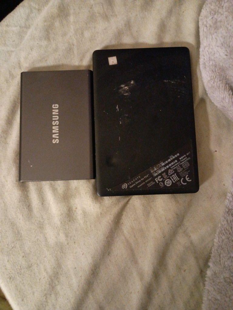Samsung T7 500GB & SeaGate PlayStation Game Drive 2TB