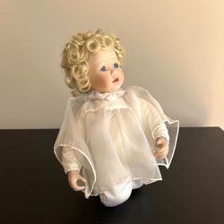 Ashton Drake Galleries Sweet Dreams Little Moonbeam Porcelain Doll Heavenly 9in