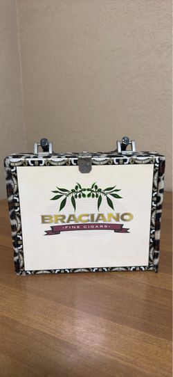 Braciano Fine Cigars Vintage Style Purse “Just Divorced”