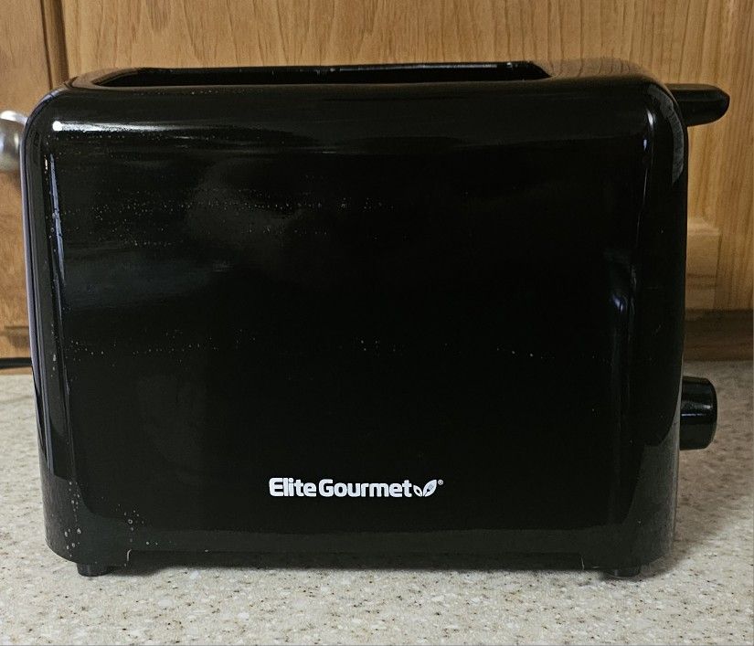 Elite Gourmet Toaster