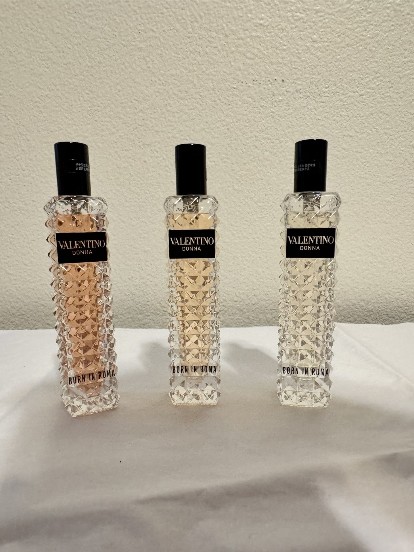 Valentino Donna Born in Roma Travel Spray Perfume