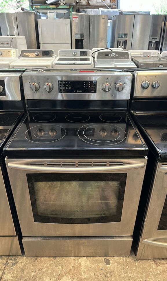 Energy Efficient Electric Range - Stainless Steel