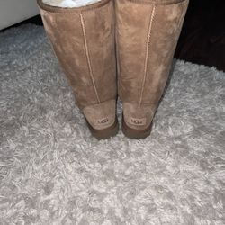 Tan Ugg Boots 