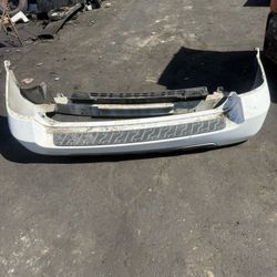 2005 Acura MDX Rear bumper White color $250