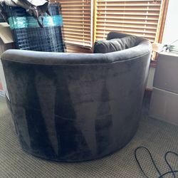 Round Couch 