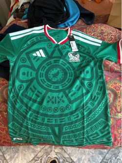 Medium Brand New Authentic Player Mexico Jersey medium and large