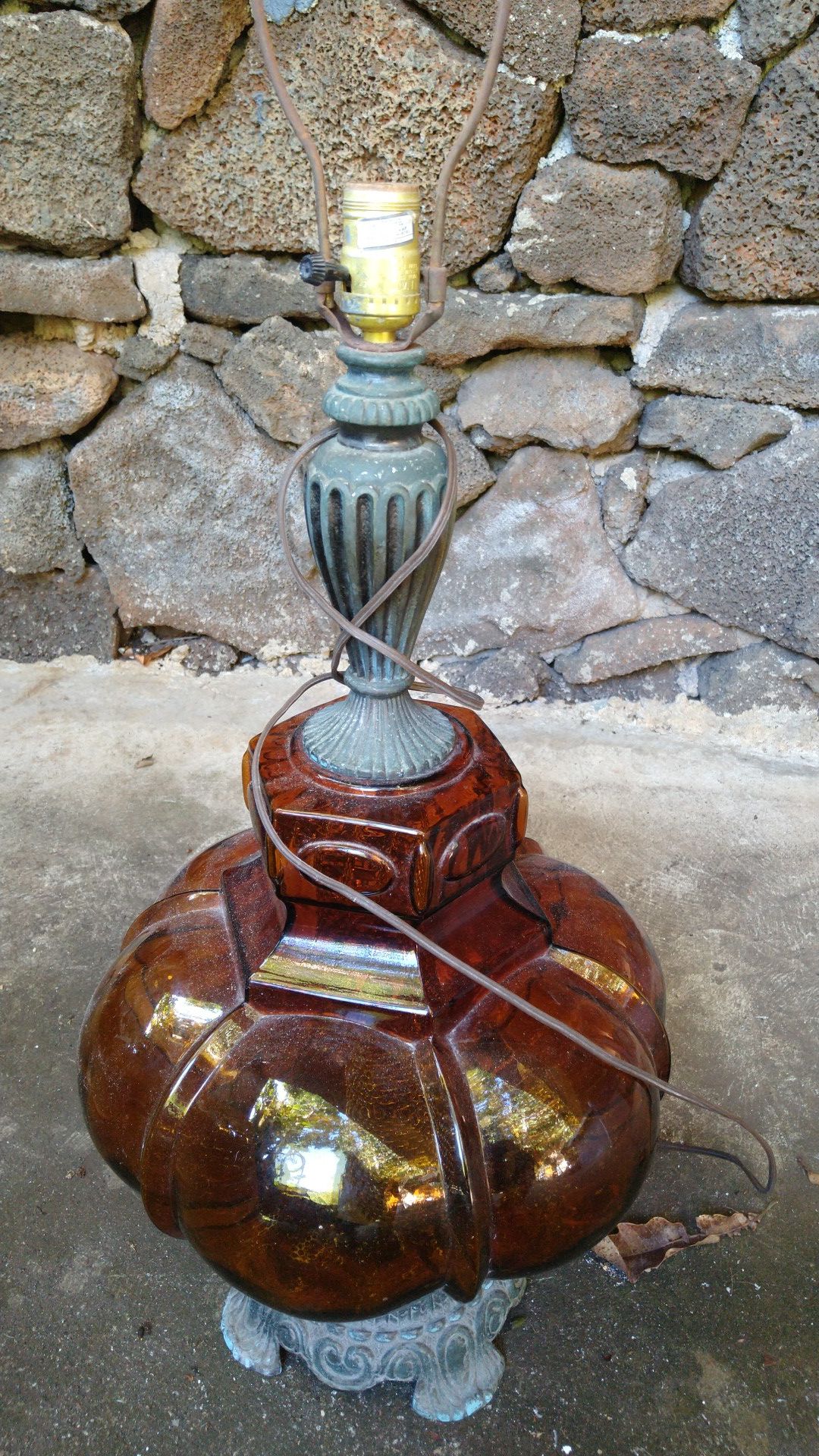 $50 Large Mid Century Amber Glass Brass Table Lamp
