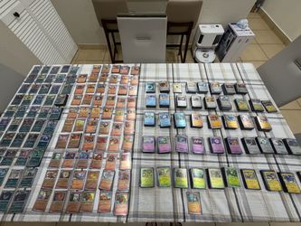 Lot Of 3465 Pokemon holo, reverse holo and regular plus energy and trainers